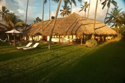 Image de Chalet Tropical / Border Beach - 10 Personnes