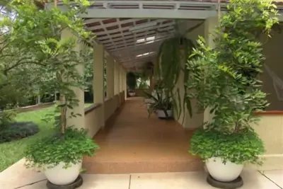 Image de Bel endroit au milieu de très vert