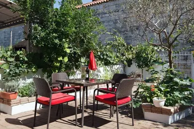 Image de Appartement 2 chambres avec jardin et terrasse