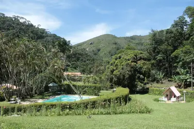Image de Un paradis à Teresopolis - 6\/4
