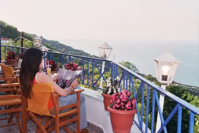 Image de Duplex Appartement de luxe avec vue sur la mer pour 6, 3 klm de la mer et thermalisme