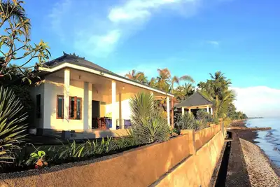 Image de Air Sanih Beach Villa 3 Br