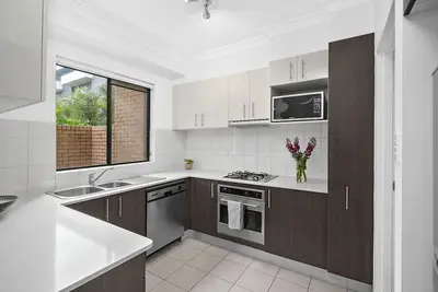 Image de Mount - Intérieur conçu, à 5 minutes de la plage de Coogee