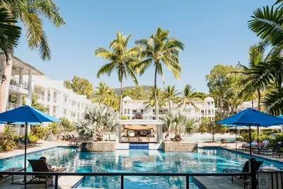 Image de Bottlebrush A Beachside Resort Paradise