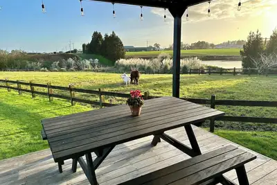 Image de Cabane Kiwi - Petite Maison Privée 2 Chambres