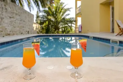 Image de Villa Zlata - appartement pour 6 + 2 près de Dubrovnik et à seulement 100 mètres de la mer