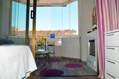 Image de Studio moderne sur la ligne de plage de Fuengirola, Palmeras 517