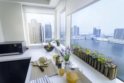 Image de Adorable 2 chambres Ă Business Bay donnant sur le canal de DubaĂŻ