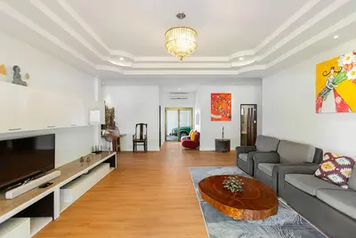 Image de Villa avec piscine de 5 chambres derrière le zoo de Phuket