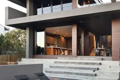 Image de Thirteen Bowman -Architectural conçu plage chic