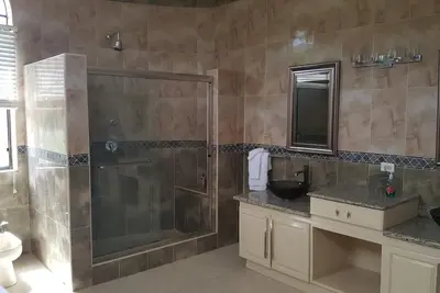 Image de Luxueuse villa privée de 4 chambres