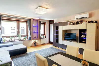 Image de Appartement moderne de 2 pièces à très bon emplacement pour le long terme