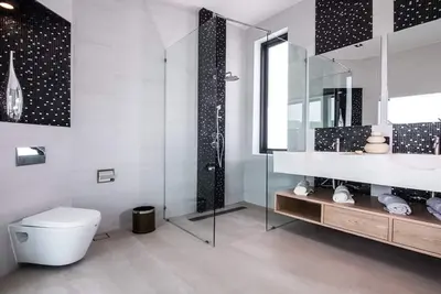 Image de Villa avec piscine privée avec vue imprenable