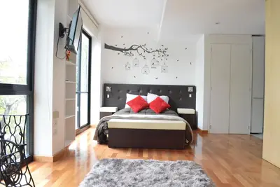 Image de Studio Incroyable Et Complet À Roma Norte