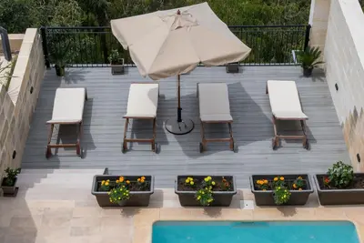 Image de Chambre double avec bain à remous et balcon
