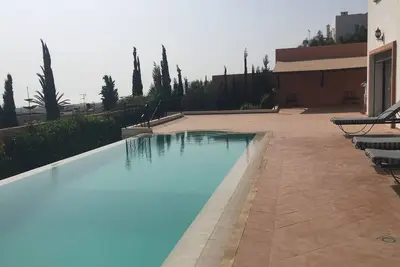 Villa reposante de 4 chambres avec piscine privée Ref: T42027