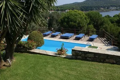 Image de Villa de luxe Ă Koukounaries