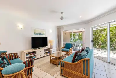 Image de Ivy at Coral Horizons A Retro Beachfront Locale