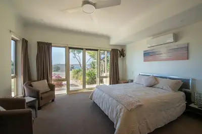 Image de Appartement 1 chambre avec vue sur la mer.