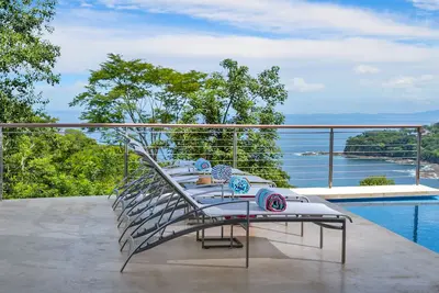 Image de “Superbe maison avec des vues à couper le souffle et un service personnalisé”