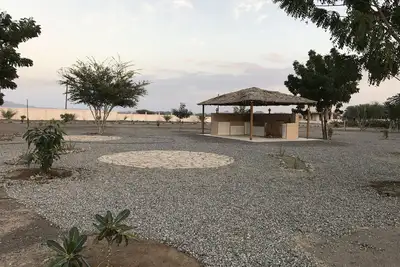 Image de Escapade à Oman: éco-cabane Sidr, désert proche, montagnes, forts et village