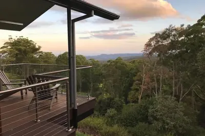 Image de S'évader dans l'air frais de la montagne et profiter de la sérénité