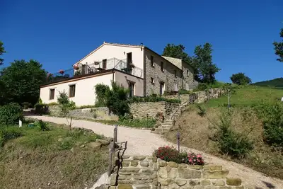 Image de Profitant de la nature à Cottage 'La Sole & La Luna' à Le Marche, en Italie