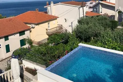 Image de Appartement de luxe avec 3 balcons, terrasse, barbecue et vue sur la mer