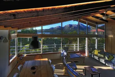 Image de Freycinet Beachfront Retreat ~ Emplacement et vues imbattables.