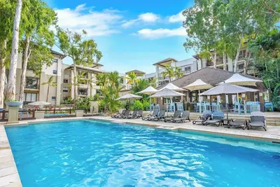 Image de Bowmanii at Temple Resort Sunkissed Tropical Vibes