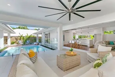 Image de Oasis de piscine privée à Palm Cove