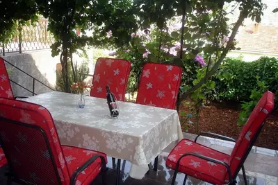 Image de Ap. 1 Bungalo, rez-de-chaussée, 90 m2, terrasse 30 m3, jardin 200 m2