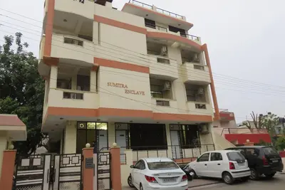 Enclave de Sumitra - Une maison loin de chez soi