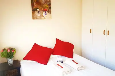 Image de Chambre calme dans la banlieue de Leavy, à 5 minutes des fermes viticoles