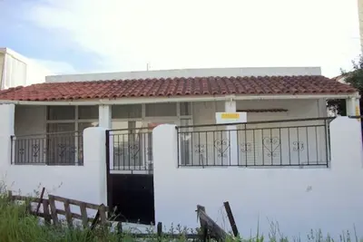 Image de Maison de type village sans luxe Large et abordable