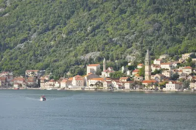 Superbe vue sur Perast
