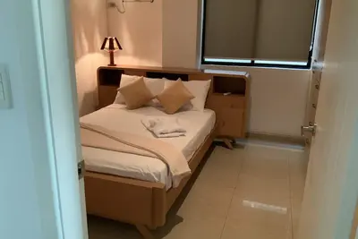 Image de Cozy 2 chambres - 1 salle de bain Condo à Salinas - 3d