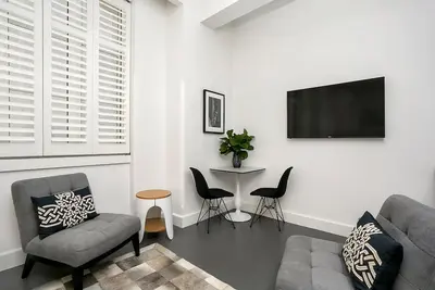 Image de Cldn4 - Studio + piscine idéalement situé dans le centre de Sydney