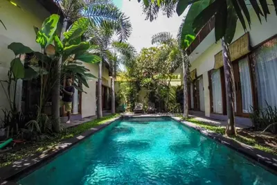 Image de Villa de luxe 3 chambres avec piscine Ă Sanur ~ Service de nettoyage quotidien inclus ~