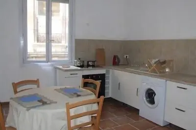 Image de Spacieux appartement centre ville Avignon