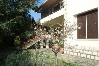 Image de Appartement Independant dans villa premier étage, dans lotissement.