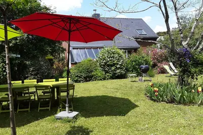 Image de Villa 8 personnes  + 1 bébé, jardin clos arboré, 4 chambres, 2 wc