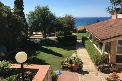 Image de Villa exclusive avec vue sur la mer et de magnifiques paysages de jardin 11 lits