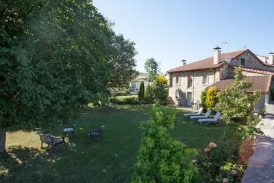 Maison à côté du lac