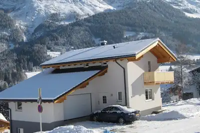 Luxury vacation home for summer with private pool and winter at the slopes