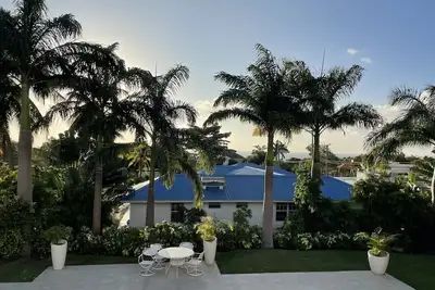 Image de Detached villa with pool