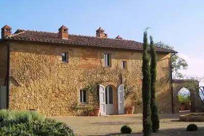 Image de Villa toscane de luxe, piscine chauffée, vues spectaculaires, refroidissement par le sol