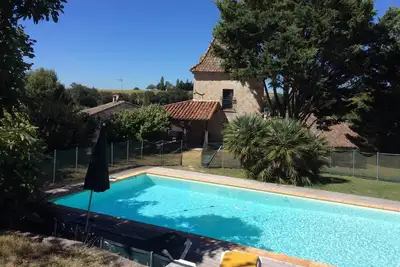 Image de Joli pigeonnier récemment restauré, piscine privée