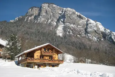 Image de Belle, spacieuse chalet de 12 personnes, Portes du Soleil, France