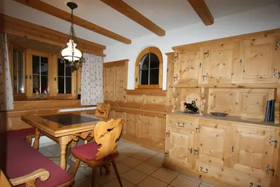 Image de confortable appartement duplex 4 1\/2 chambres avec u Arvenstube vue sur la vallée à Klosters